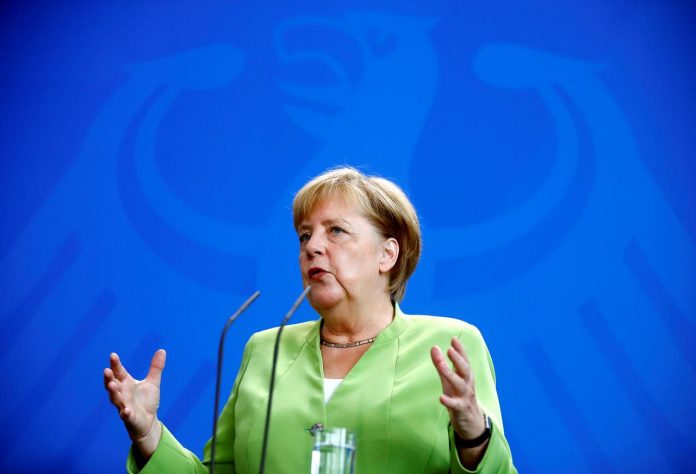 Angela Merkel r1