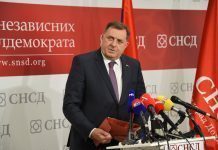 Dodik: Nijedna odluka neće proći dok se ne riješi pitanje Ustavnog suda BiH