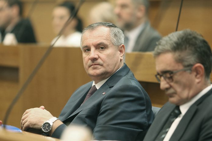 Radovan-Viskovic-premijer-RS-02-1