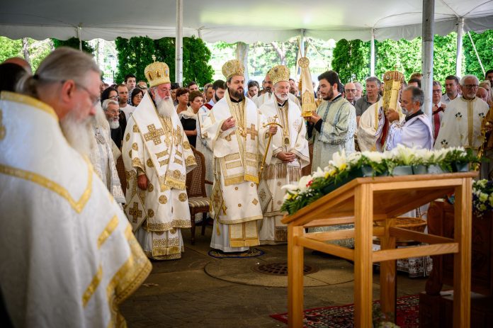 Hirearchal Divine Liturgy celebrating 800 years of Autocephaly