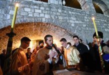 Perović: Nema nama molitve bez vas, ni vama Crne Gore bez nas