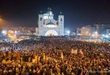Crna Gora: Samo sloga svetinje spasava