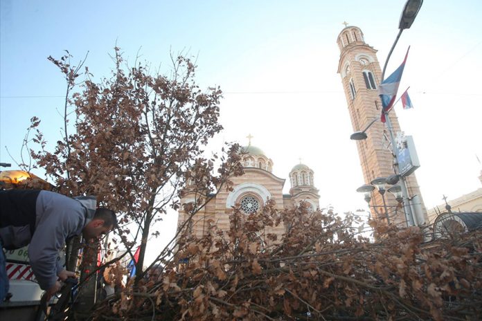 badnjak-Hram-Hrista-Spasitelja-Banjaluka3-Foto-Siniša-Pašalić-RAS-Srbija