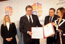 Aleksandar Vučić – počasni građanin Mrkonjić Grada
