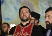 Perović: Priče da litije imaju stranački prizvuk nemaju veze sa životom