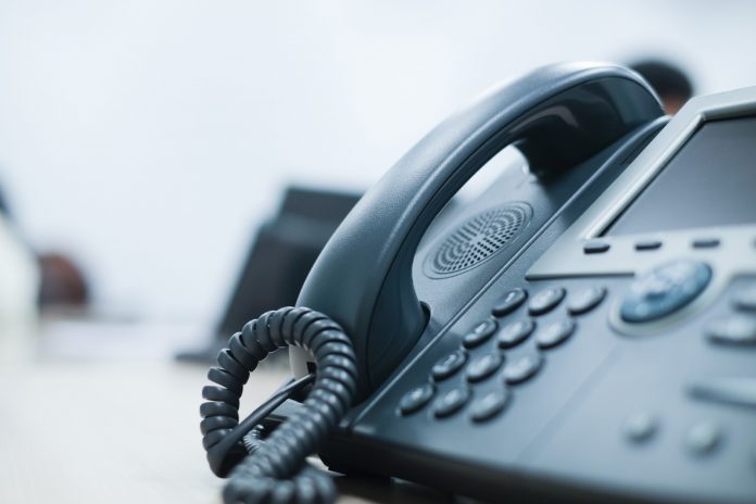 Fiksni telefon