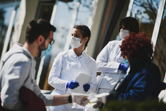 Medicinski radnici virus