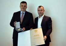 Tegeltija sa Grujičićem: Fokus na realizaciju isplate 1,5 miliona KM za Srebrenicu