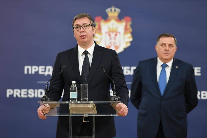 Milorad Dodik Vucic 1504a