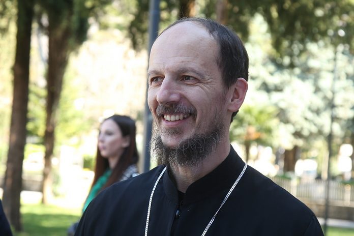 Vladika-zahumsko-hercegovacki-Dimitrije-01