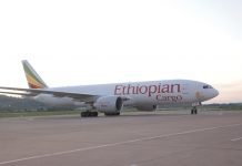 U Banjaluku sletio avion sa medicinskom opremom iz Kine