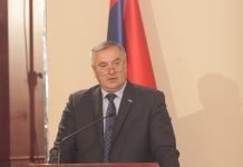 Višković: Oprema za mobilnu bolnicu u carinskom skladištu Gradiška