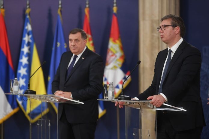 Dodik Vucic kzm j1