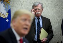 Tramp: Bolton je šljam, treba da je u zatvoru