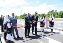 Višković i Nešić pustili u saobraćaj isključnu traku u Zalužanima