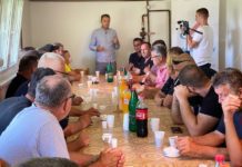 Draško Stanivuković krši sve preporuke struke