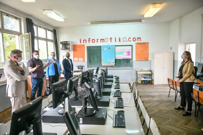 Radojicic racunari skola