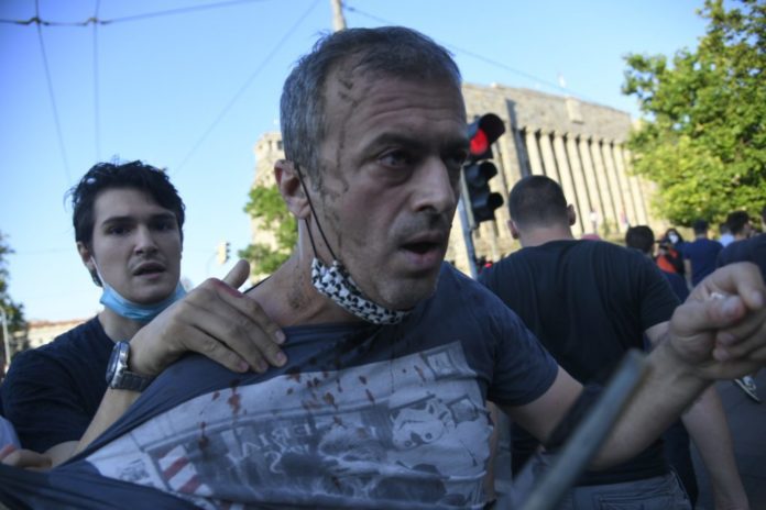 Sergej Trifunovic protest