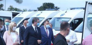 Cvijanovićeva, Dodik i Vučić posjetili UKC Srpske, predsjednik Srbije uručio donaciju