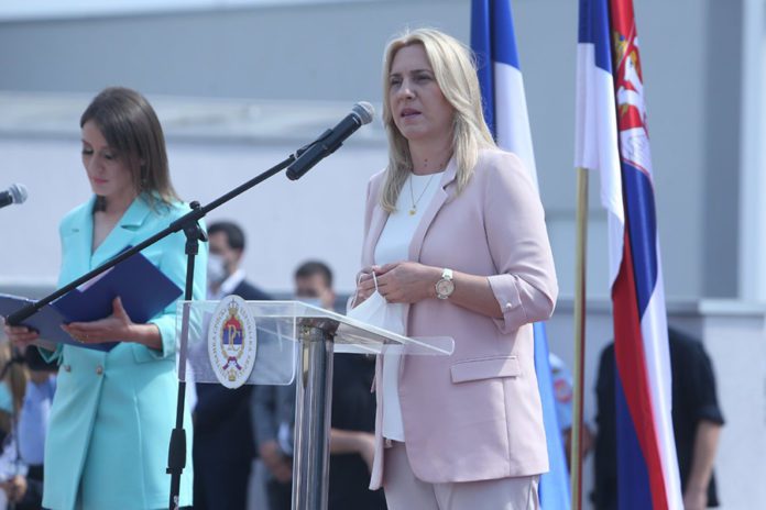 zeljka-cvijanovic-ukc-vozila-donacija