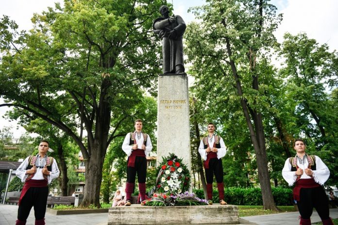Spomenik Petru Kocicu u Banjaluci