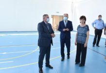Višković i Gagović otvorili fiskulturnu salu OŠ „Sveti Sava“ u Trnovu