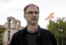 Stoilković: Srećni su narodi koji imaju vođe kao što je Dodik