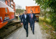 U prisustvu Amidžića i Dodika počeli radovi na putu u Čokorskim poljima