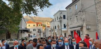 Dodik: Trebinje sa Dučićevim imenom širilo svoj značaj