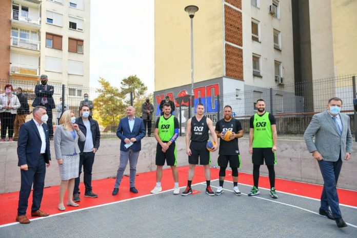 Srbija basket Banjaluka 2