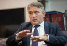 Komšić negativan na virus korona