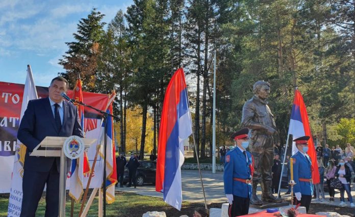 Невесиње - Додик