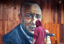 U Doboju osvanuo mural Džeja Ramadanovskog