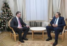 Dodik i Vučić: Srpski narod umije da izdrži sve pritiske i političke hajke