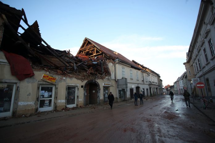 POSLEDICE RAZORNOG ZEMLJOTRESA