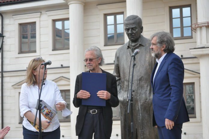 Handke-i-Kusturica-u-Andricgradu-4