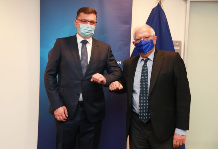 Tegeltija Borelj 4