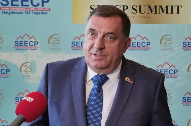 Dodik Antalija