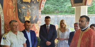 U Manastiru Svete Trojice u Sasama služen parastos poginulim srpskim vojnicima