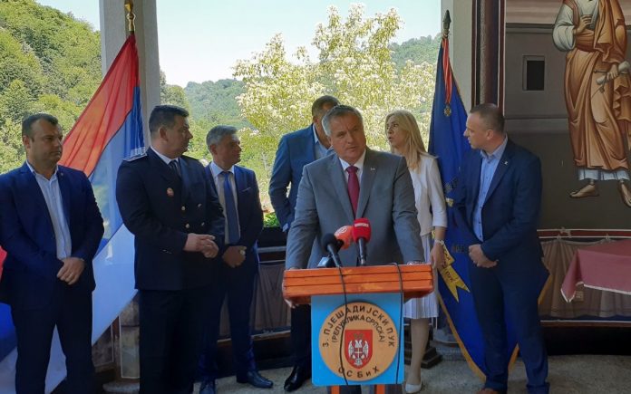 Сребреница - Радован Вишковић