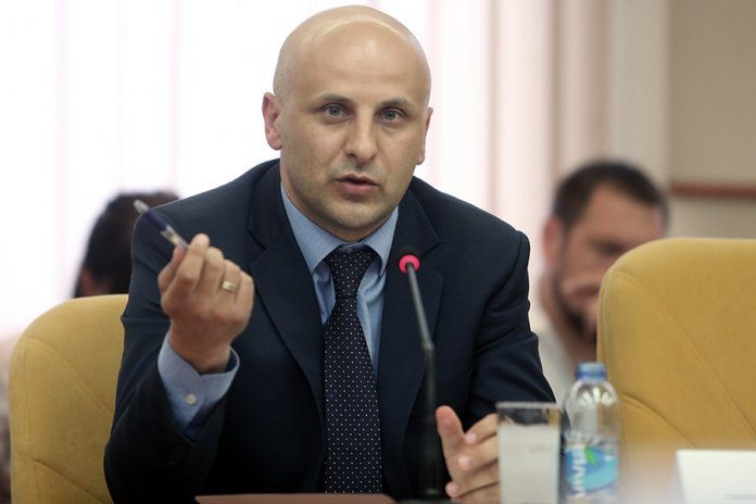 sinisa-kostresevic-04