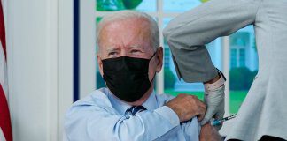 Bajden primio treću dozu vakcine