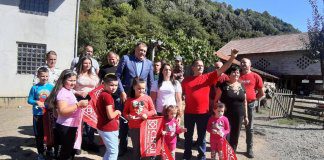 Dodik posjetio višečlanu porodicu Ritan u Mlječanici
