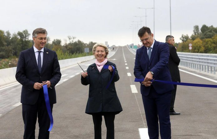 Tegeltija Plenkovic fon der Lajen 4