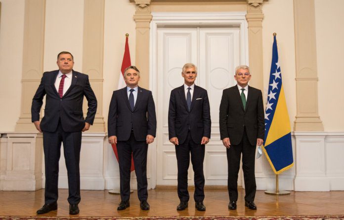 Članovi Predsjedništva BiH Linhart 1