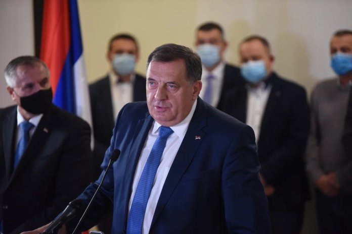 Dodik IS am1