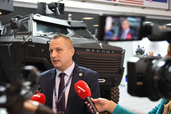 Dodik sajam naoruzanja Petricevic