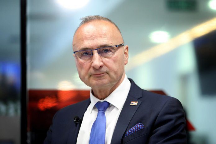 Dan nakon potresa u Petrinji i okolnim selima