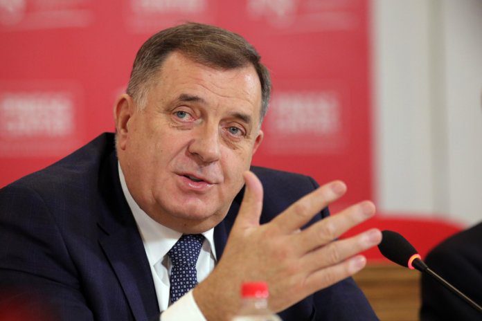 Dodik tribina UNS BG 3