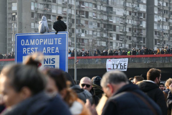 Protest auto-put